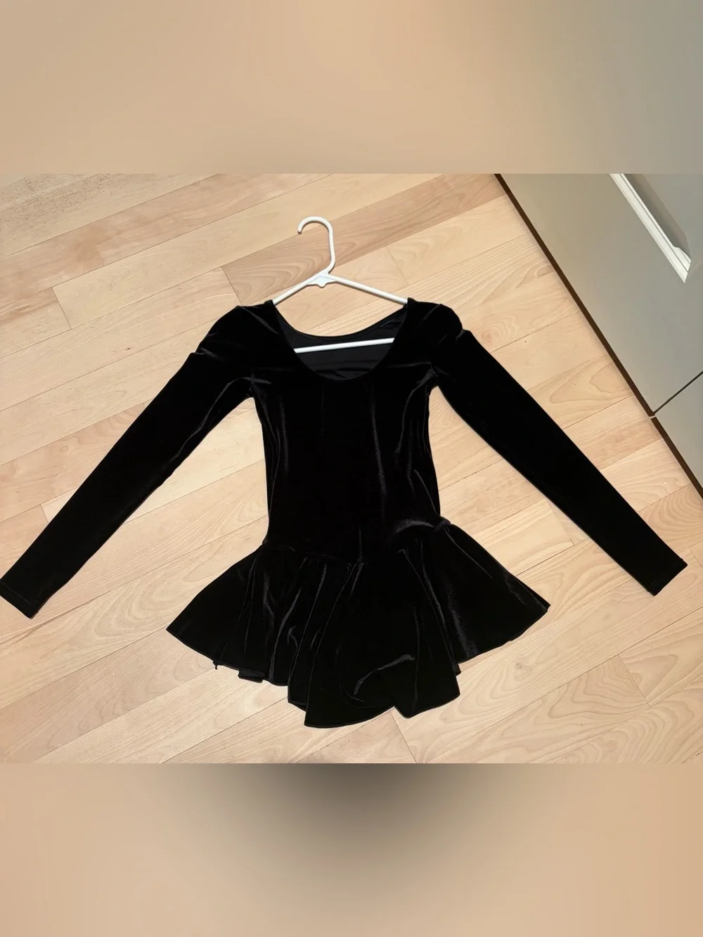 Black Long Sleeve Velvet Skating Dress
